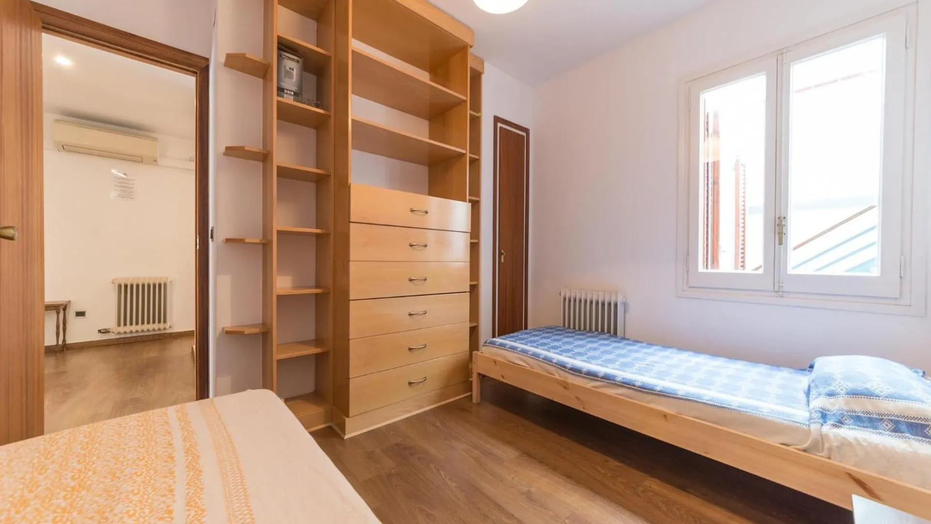 4 Bedroom Apartment In Costa Brava L' Escala